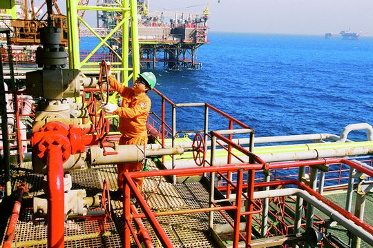 Ứng phó kịp thời với “khủng hoảng kép”, PVN tránh khỏi  tình trạng thua lỗ Ứng phó kịp thời với “khủng hoảng kép”, PVN tránh khỏi  tình trạng thua lỗ
