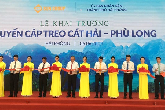 Phó Thủ tướng Thường trực dự khai trương một số công trình tại Hải Phòng