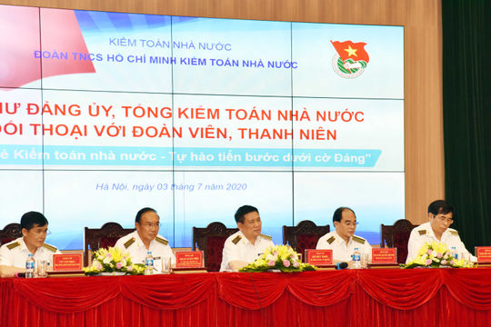 Những hình ảnh lắng đọng tại Chương trình “Bí thư Đảng ủy, Tổng Kiểm toán Nhà nước đối thoại với đoàn viên, thanh niên”