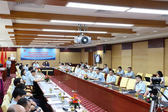 6 tháng đầu năm, ngành Hải quan tích cực hỗ trợ khơi thông xuất nhập khẩu 6 tháng đầu năm, ngành Hải quan tích cực hỗ trợ khơi thông xuất nhập khẩu