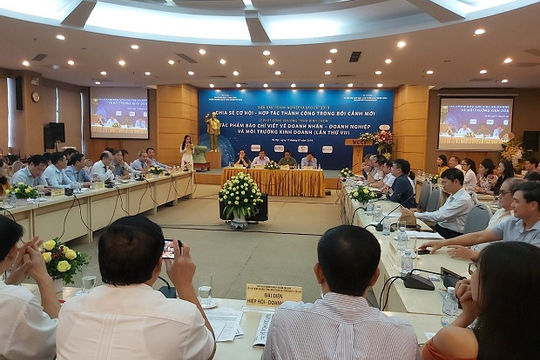 Báo chí và doanh nghiệp đồng hành vượt qua khủng hoảng do Covid-19 Báo chí và doanh nghiệp đồng hành vượt qua khủng hoảng do Covid-19
