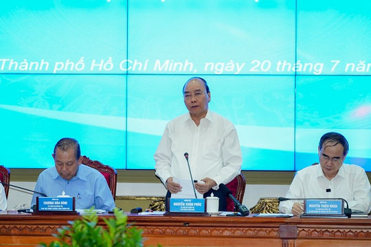 Thủ tướng khuyến khích TPHCM phát triển kinh tế ban đêm, kích cầu tiêu dùng