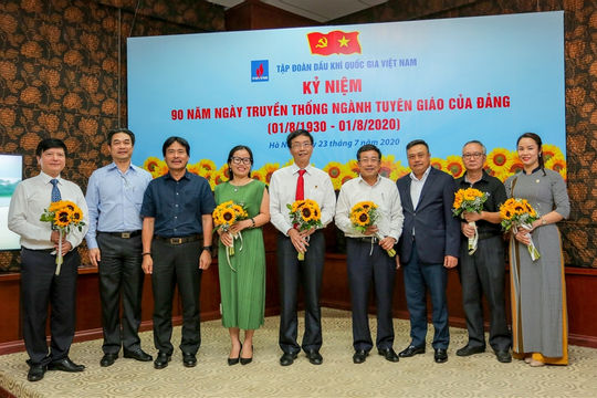 Nâng cao hiệu quả công tác Tuyên giáo - Truyền thông ngành Dầu khí Nâng cao hiệu quả công tác Tuyên giáo - Truyền thông ngành Dầu khí