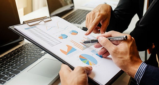 Ứng dụng mô hình thuật toán trong việc  đánh giá chất lượng báo cáo tài chính của doanh nghiệp vay vốn