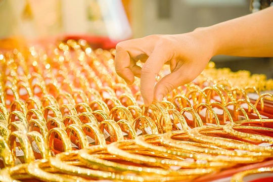 Giá vàng vượt 60 triệu đồng/lượng: Lượng giao dịch mua bán có xu hướng tăng Giá vàng vượt 60 triệu đồng/lượng: Lượng giao dịch mua bán có xu hướng tăng