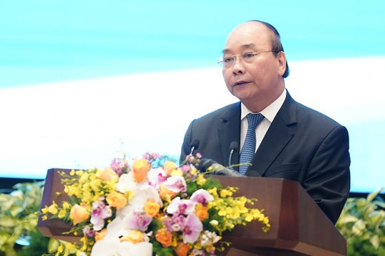 Thủ tướng: Xe tải hay xe khách, đại bàng hay chim sẻ, sẽ cùng đi, cùng bay trên cao tốc EVFTA