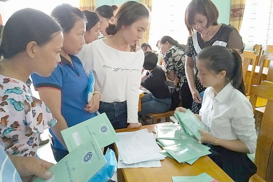 Tăng cường hỗ trợ các đối tượng tham gia bảo hiểm xã hội, bảo hiểm y tế