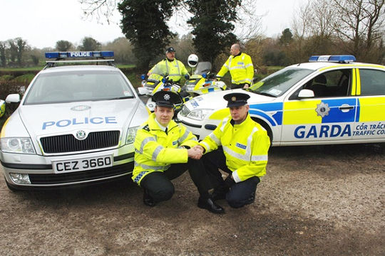 Ireland:  Lạm chi tiền lương tại Cơ quan Cảnh sát quốc gia