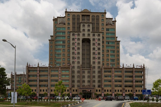 Malaysia: Lên án tình trạng thất thoát ngân sách công, tài sản công