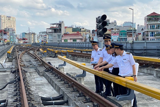 KTNN chuyên ngành V (gương điển hình tiên tiến giai đoạn 2015-2020):  Không ngừng đổi mới để thực hiện tốt sứ mệnh