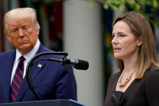 Thẩm phán Amy Coney Barrett: Sự lựa chọn của Tổng thống Trump và những ảnh hưởng tới chính trường Mỹ