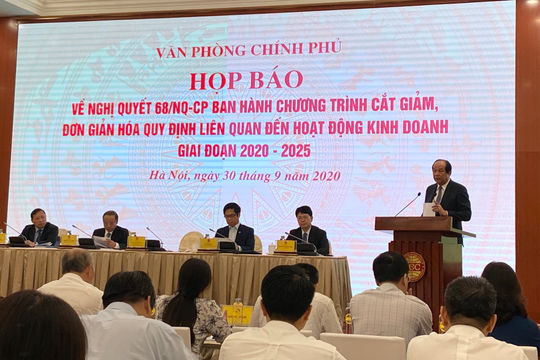 Lấy doanh nghiệp, người dân làm trung tâm để cải cách toàn diện các quy định trong kinh doanh