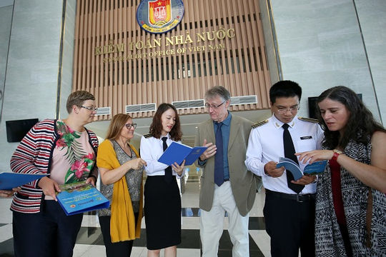 Kiểm toán ngân sách nhà nước:  Kinh nghiệm quốc tế và bài học cho  Việt Nam