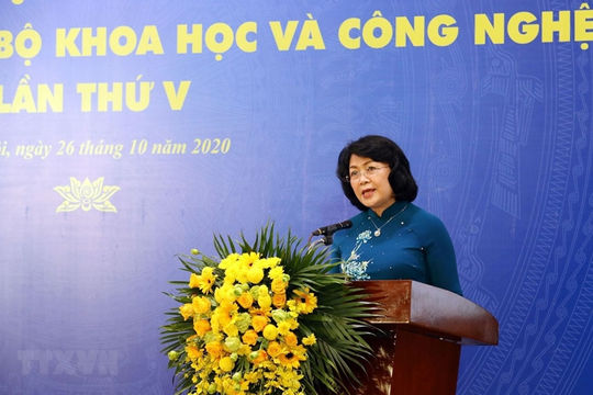 Huy động mọi nguồn lực phát triển KHCN thích ứng với công nghiệp 4.0 Huy động mọi nguồn lực phát triển KHCN thích ứng với công nghiệp 4.0