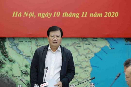 Chủ động ứng phó với bão số 12,13 theo phương châm "4 tại chỗ"