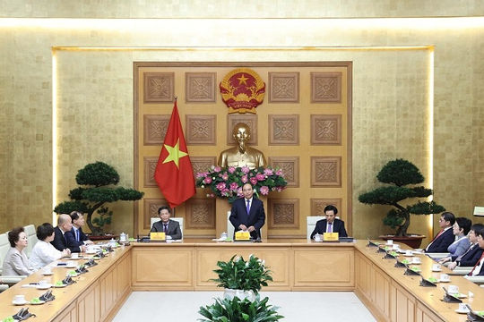Thủ tướng gặp mặt doanh nghiệp 'Thương hiệu quốc gia Việt Nam 2020'