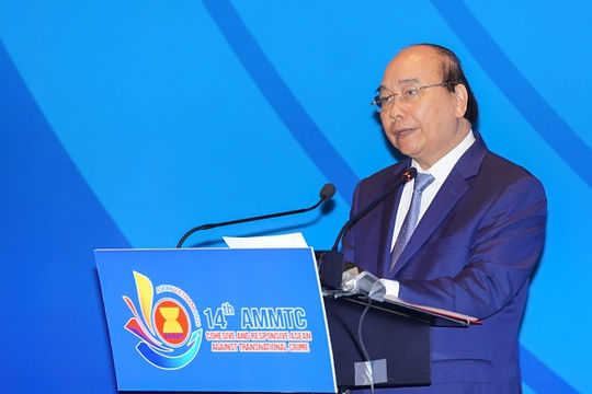Thủ tướng Nguyễn Xuân Phúc: Đưa con thuyền lớn ASEAN luôn vững tay lái vượt qua những cơn gió ngược