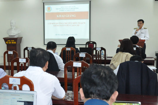 Bồi dưỡng chuyên môn ngạch Kiểm toán viên cao cấp