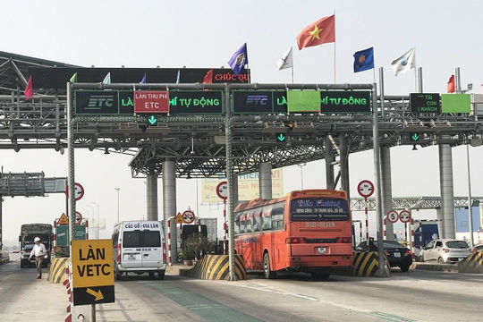 Thu phí tự động không dừng vẫn còn vướng mắc