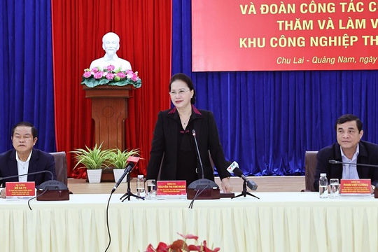 Chủ tịch Quốc hội Nguyễn Thị Kim Ngân thăm làm việc tại tỉnh Quảng Nam