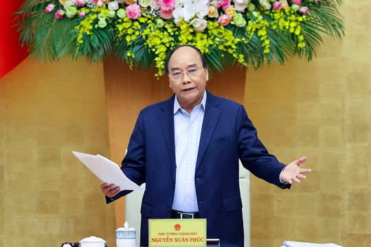 Thủ tướng: Cấp bách nâng mức sống, điều kiện làm việc cho công nhân