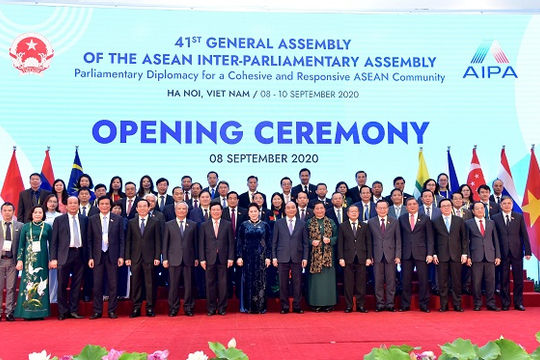 10 sự kiện nổi bật trong hoạt động của Quốc hội Việt Nam năm 2020 10 sự kiện nổi bật trong hoạt động của Quốc hội Việt Nam năm 2020