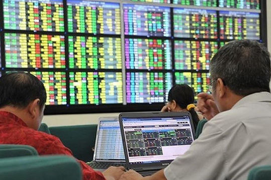 Chứng khoán hưởng lợi từ triển vọng sáng kinh tế 2021 Chứng khoán hưởng lợi từ triển vọng sáng kinh tế 2021