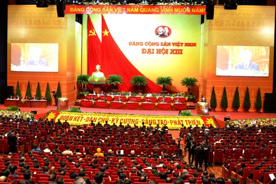 Kết thúc ngày làm việc thứ hai của Đại hội XIII