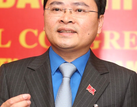 Đưa Nghị quyết Đại hội vào cuộc sống vì tương lai tươi sáng của thế hệ trẻ Đưa Nghị quyết Đại hội vào cuộc sống vì tương lai tươi sáng của thế hệ trẻ