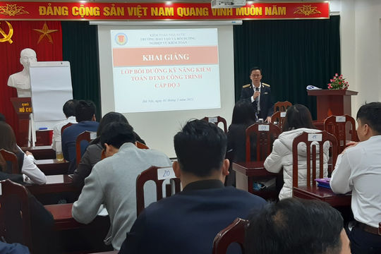 Tăng cường đào tạo, bồi dưỡng chuyên môn cho các kiểm toán viên theo từng cấp độ