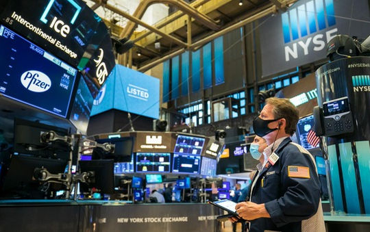 HOSE nghẽn lệnh, dòng tiền chuyển hướng