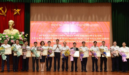 Đảng ủy Kiểm toán Nhà nước đã chủ động, linh hoạt trong việc triển khai thực hiện Chỉ thị 05