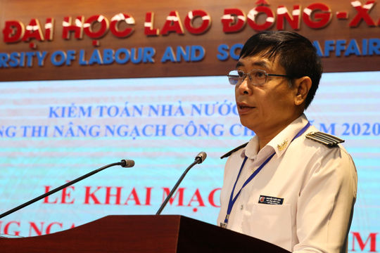 220 thí sinh tham dự Kỳ thi Nâng ngạch công chức năm 2020 của Kiểm toán Nhà nước 220 thí sinh tham dự Kỳ thi Nâng ngạch công chức năm 2020 của Kiểm toán Nhà nước