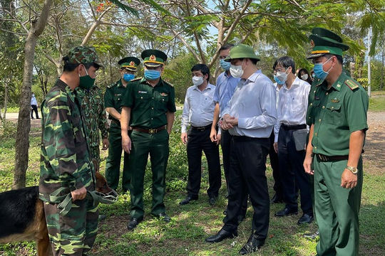 Bộ trưởng Y tế: Chủ động phòng chống, không bối rối khi dịch Covid-19 lan rộng