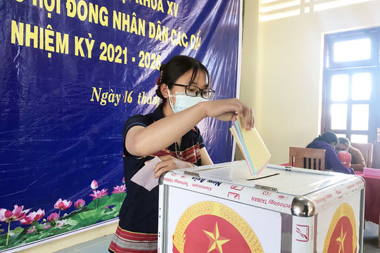 Rộn ràng không khí bầu cử sớm….