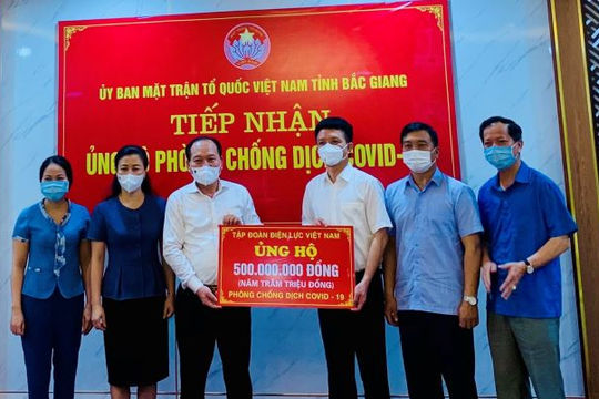 EVN ủng hộ 1,5 tỷ đồng phòng, chống dịch Covid-19 cho 3 tỉnh, thành phố