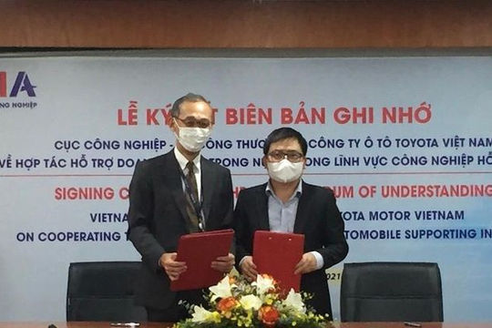 Hợp tác phát triển lĩnh vực công nghiệp hỗ trợ cho ngành ô tô