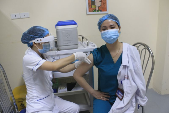 Bộ Tài chính trình Chính phủ thành lập Quỹ vắc xin phòng Covid-19