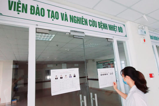 Bệnh viện Bệnh Nhiệt đới Trung ương: Sẽ mang hòm phiếu bầu cử đến tận phòng bệnh