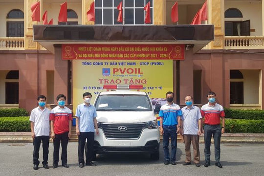 Petrovietnam ủng hộ 30 tỷ đồng vào Quỹ vắc-xin phòng Covid-19