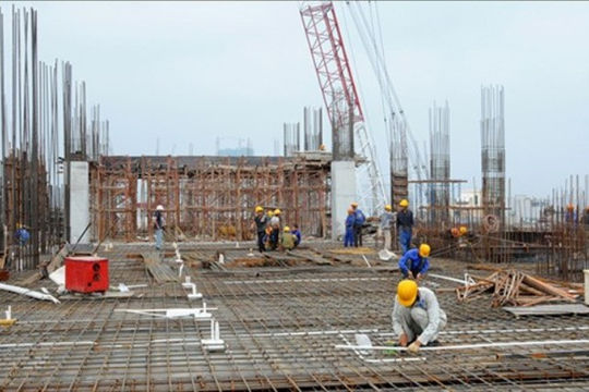 Doanh nghiệp Nam Định xin tạm dừng thi công chờ bình ổn giá vật liệu xây dựng