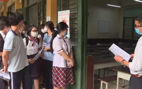 Hà Nội kiến nghị hướng dẫn cụ thể về thi tốt nghiệp THPT với trường hợp “đặc biệt”