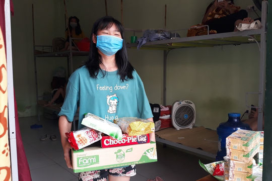 Thầy và trò hân hoan trở về nhà sau 21 ngày cách ly