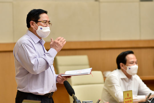 Tổng tiến công toàn lực, toàn diện để khoanh vùng, dập dịch, ổn định tình hình nhanh hơn nữa