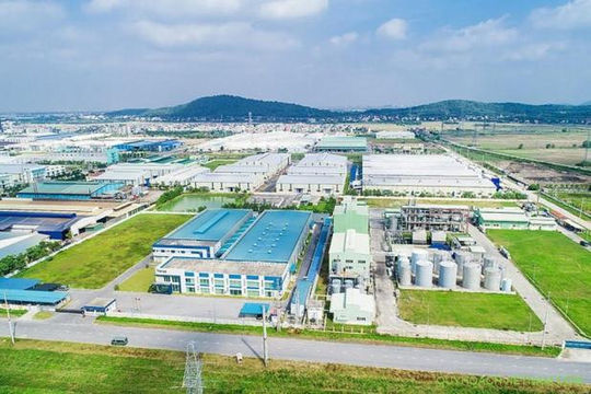 Hơn 30.000 dự án trong và ngoài nước đầu tư vào các khu công nghiệp, khu kinh tế Hơn 30.000 dự án trong và ngoài nước đầu tư vào các khu công nghiệp, khu kinh tế