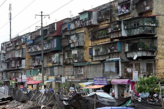 Nhiều vướng mắc cần tháo gỡ trong cải tạo chung cư cũ