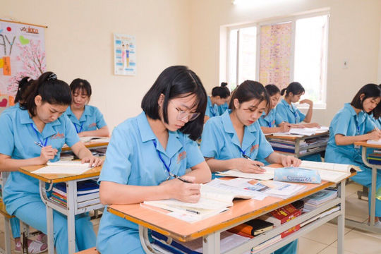 Hoạt động xuất khẩu lao động chịu thiệt hại nặng nề do dịch bệnh