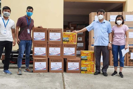 Huy động thuốc và sản phẩm y học cổ truyền nâng cao sức khỏe cho bệnh nhân mắc Covid-19