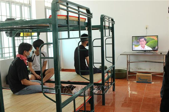 Đồng hành cùng doanh nghiệp và người lao động vượt qua đại dịch Đồng hành cùng doanh nghiệp và người lao động vượt qua đại dịch