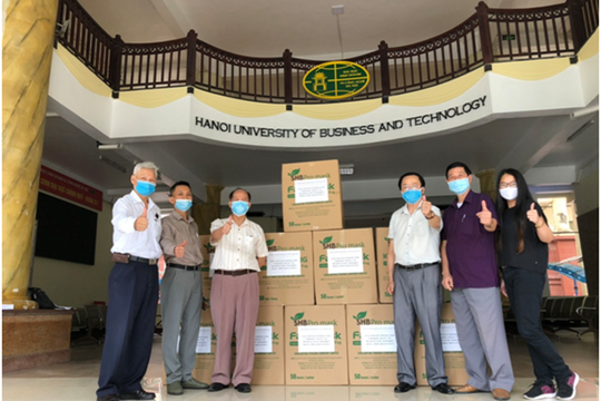 Nhiều trường đại học chung sức chống dịch với Bắc Ninh, Bắc Giang